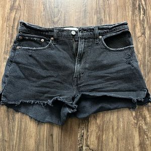 Abercrombie and Fitch black mom shorts